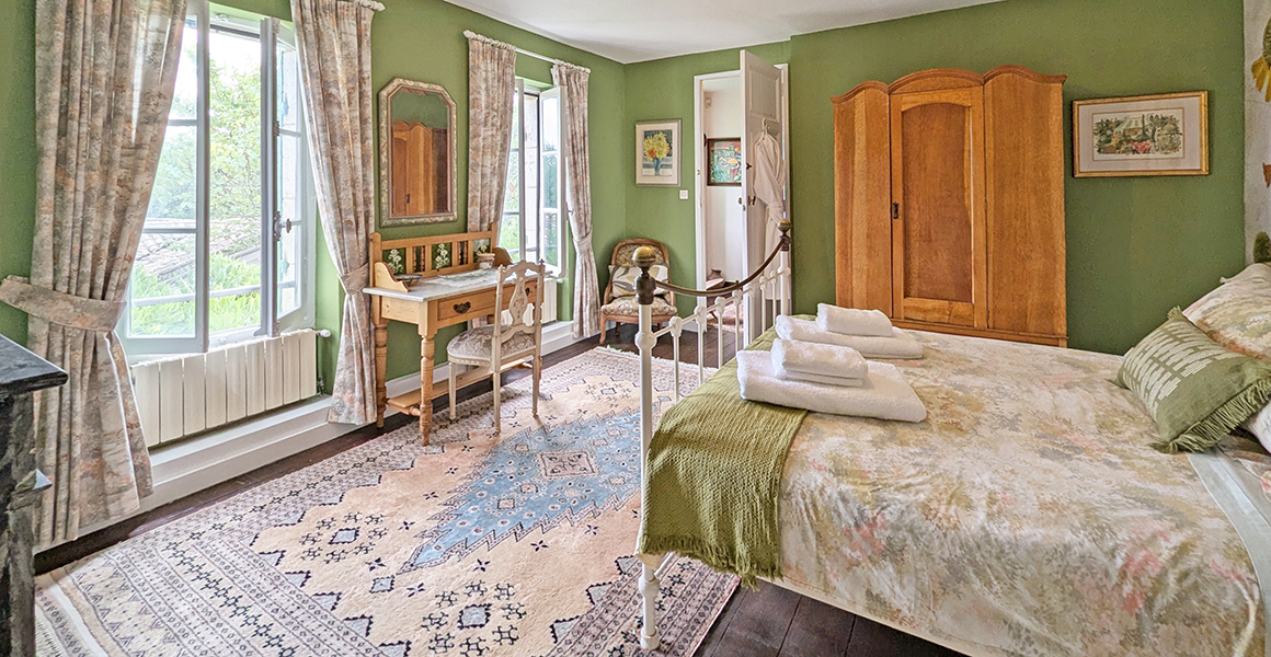 Double bedroom 3