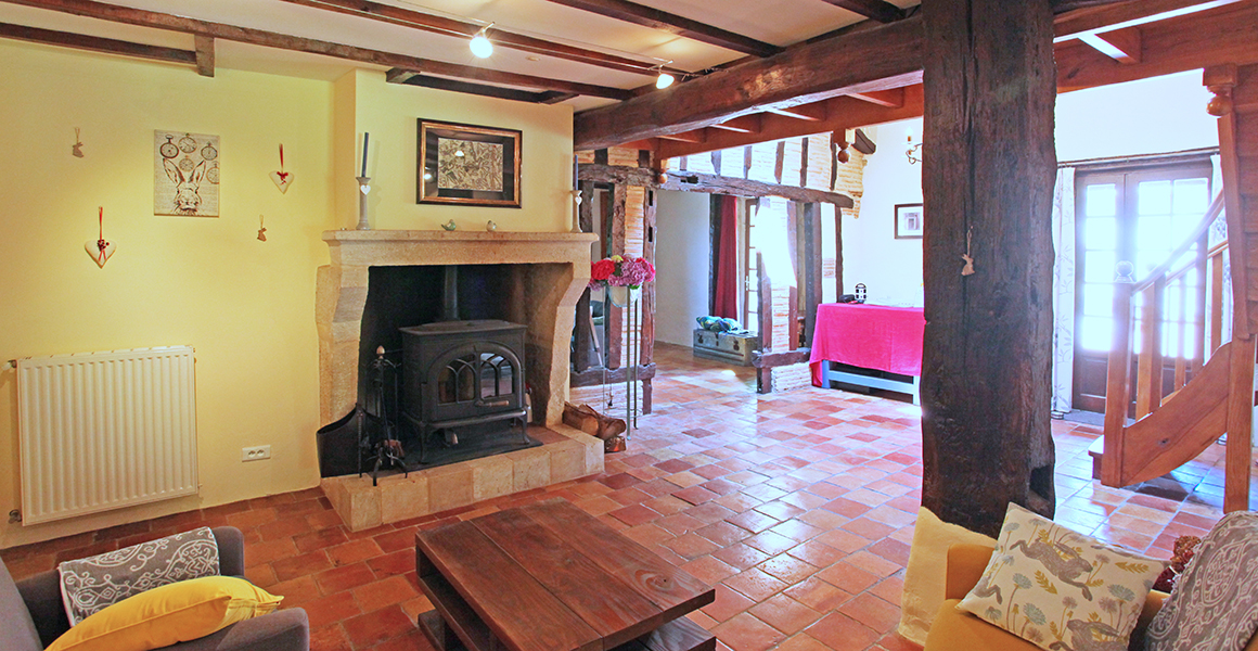 The reading area looking towards the sitting room