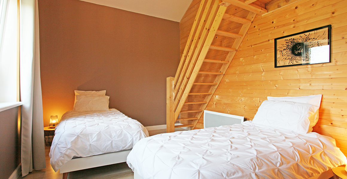 Grand Galicia family bedroom twin beds