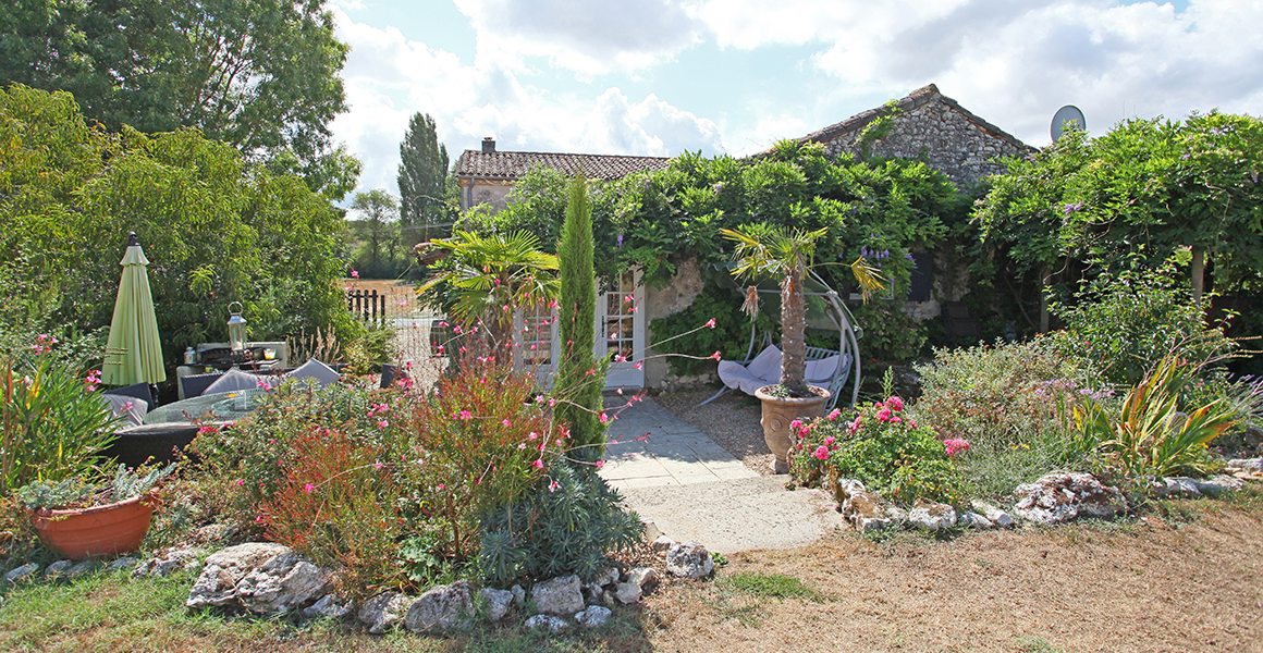 Large gite private terrace