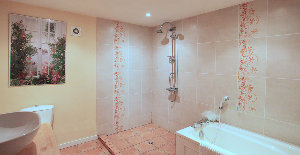 Ground floor master ensuite shower room