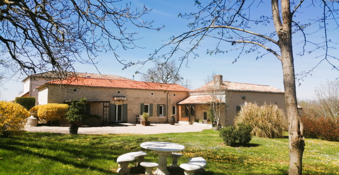 Outside area towards propoerty