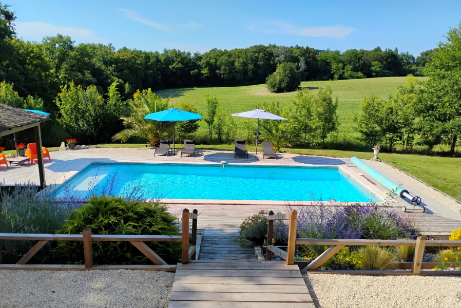 The pool at Galicia